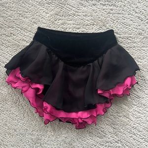 Jerry’s Figure Skating Skirt Black Pink 12/14